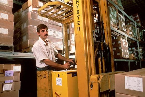 Quels sont les conseils pour louer un box de stockage à Nantes ?